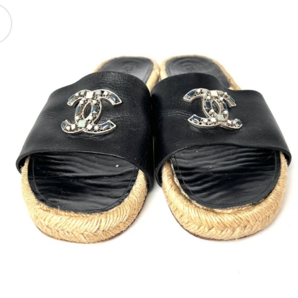 CHANEL 2017 Espadrille Black CC Logo Leather Slip on Slides Sandals 41 1… - Picture 4 of 9